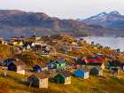 Town Tasiilaq (former Ammassalik), the biggest town in Greenland., autumn Art Print